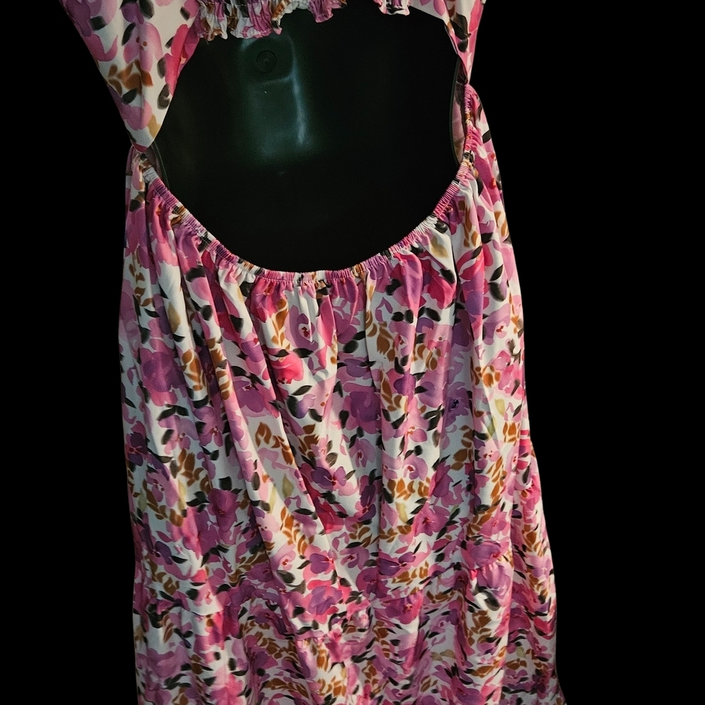 #20 Floral Pink Maxi Dress - Picture 2 of 2